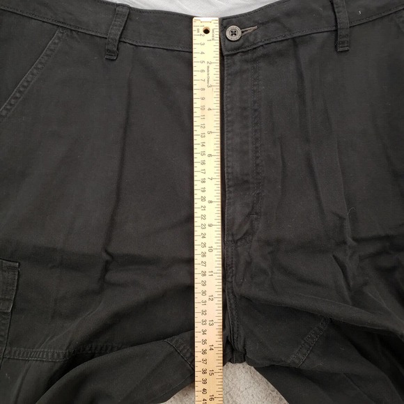 Wrangler Shorts Mens 42 Regular‎ Black Cargo Outdoor Pockets 9" inseam - Picture 12 of 12